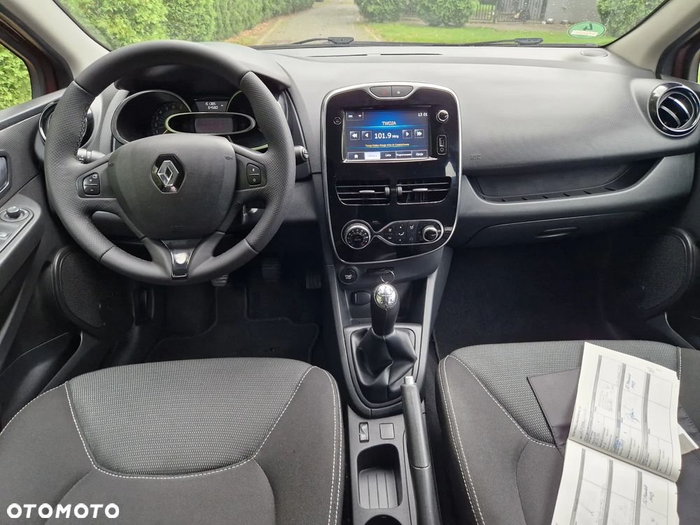 Renault Clio TCe 90 Dynamique - 12