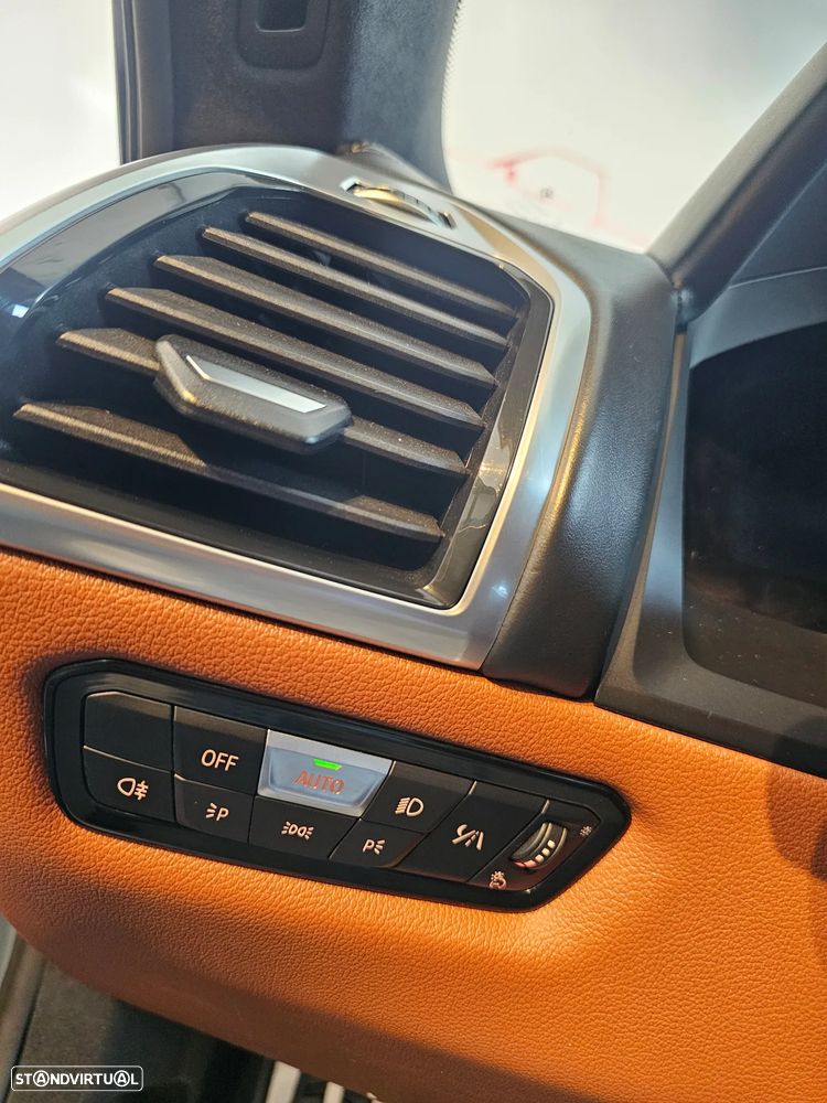 BMW M850i xDrive - 29