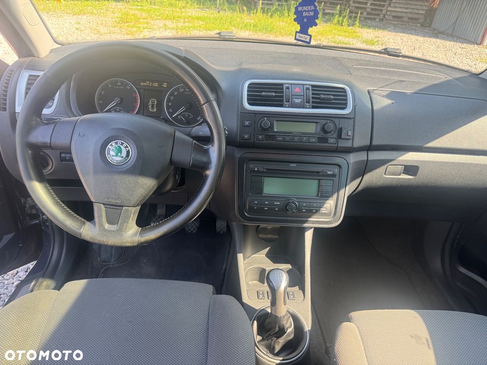 Skoda Roomster 1.6 16V Style - 9