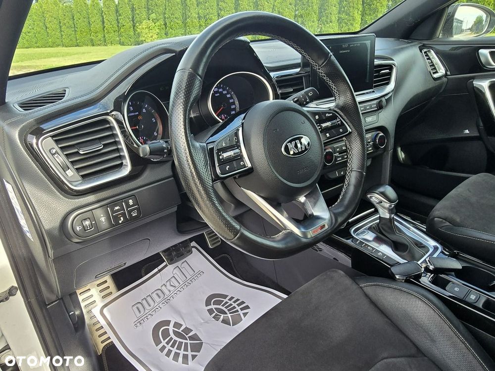 Kia Ceed - 18