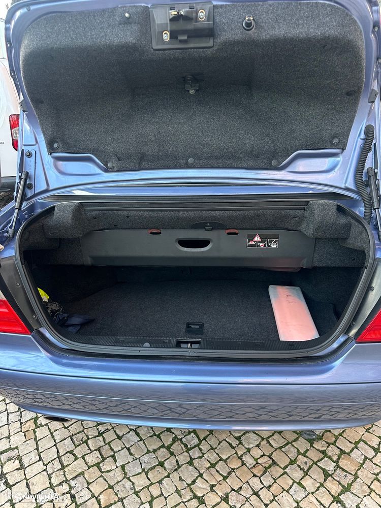 Mercedes-Benz CLK 200 - 10