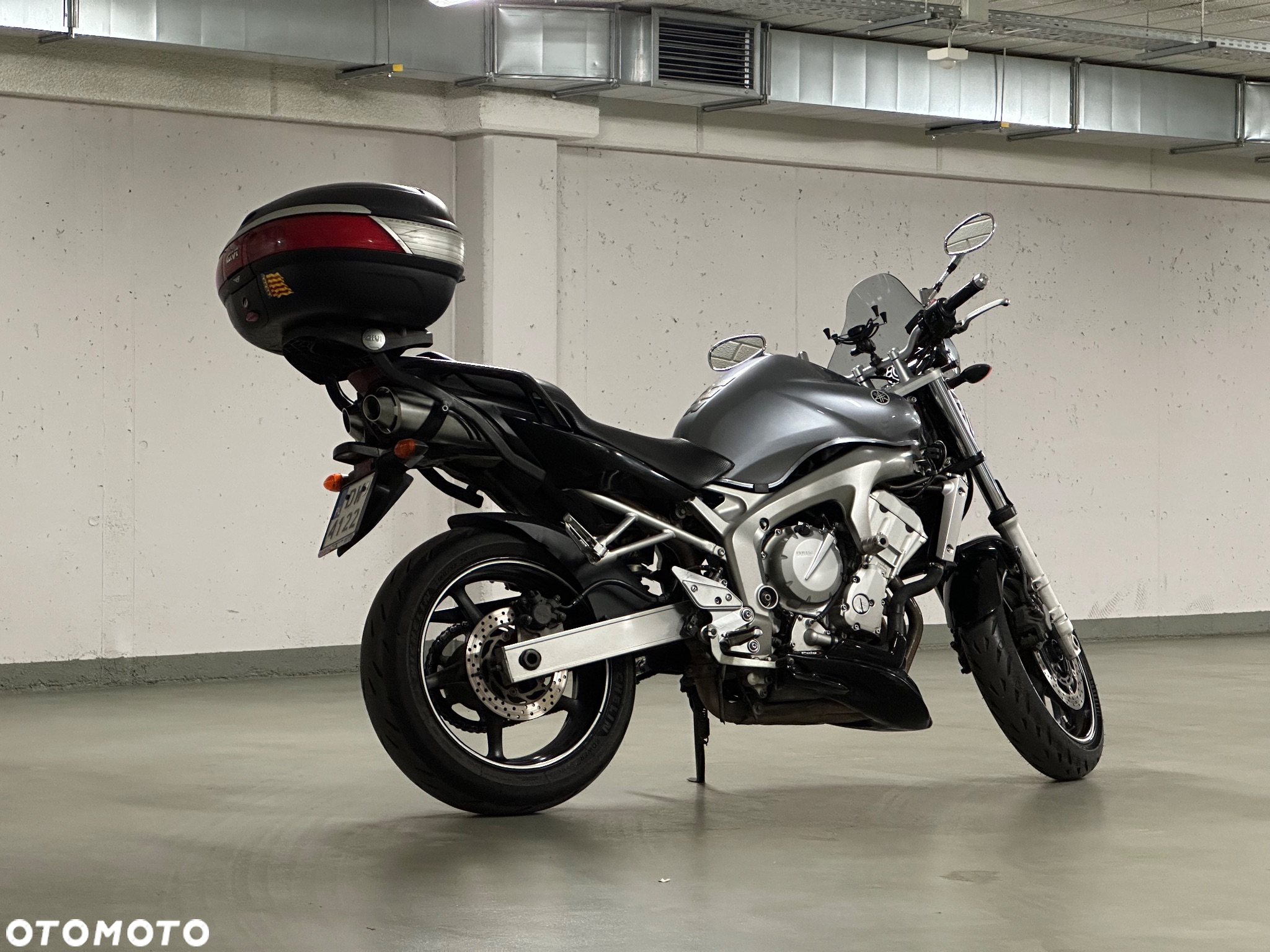 Yamaha FZ6 - 4