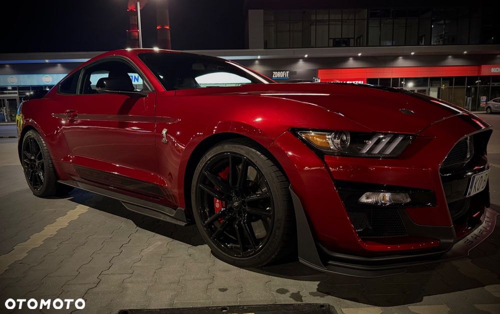 Ford Mustang - 7