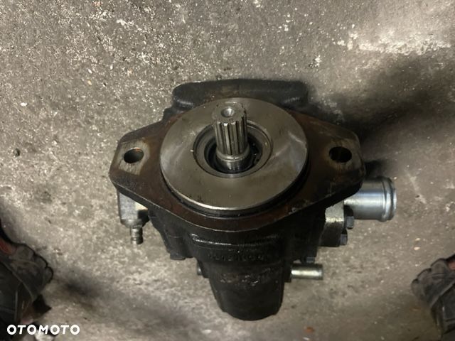 Cat 906 Pompa hydrauliki - 4