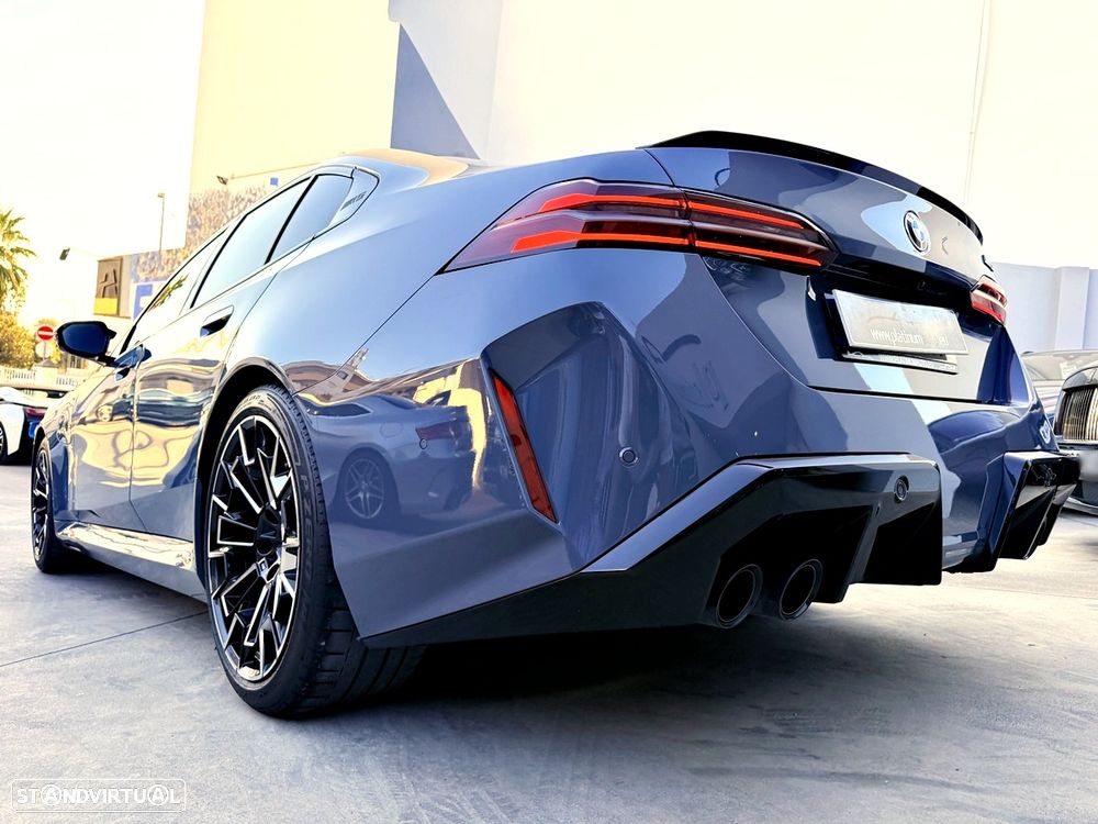 BMW M5 Standard - 49