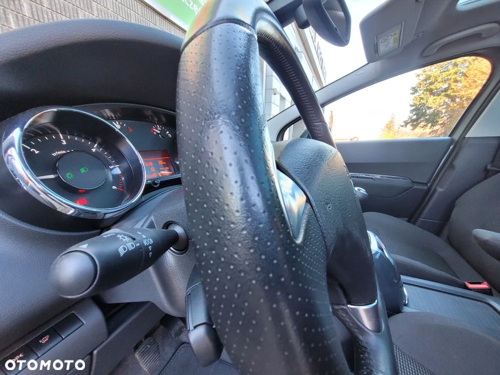 Peugeot 5008 BlueHDi 150 Allure - 16