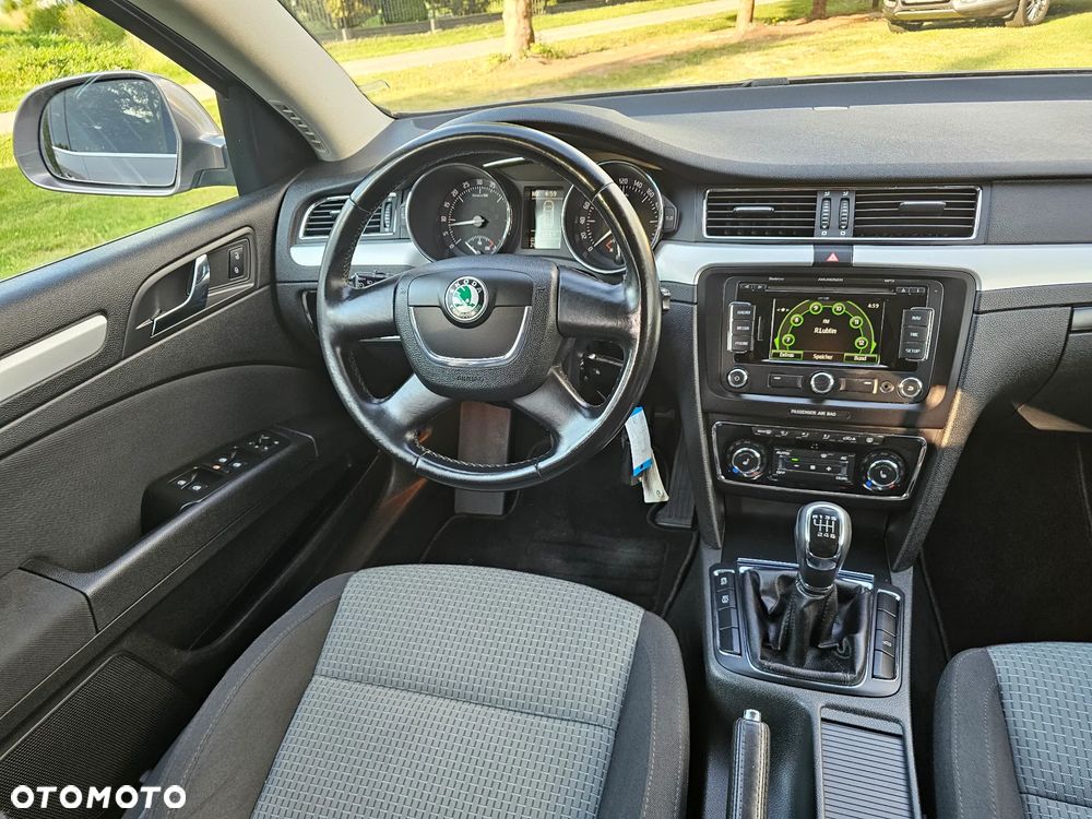 Skoda Superb 2.0 TDI Green tec Elegance - 9