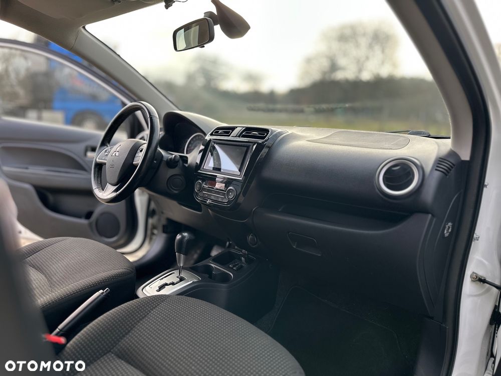 Mitsubishi Space Star 1.2 Clear Tec CVT Diamant+ - 13