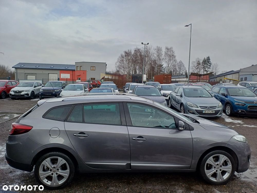 Renault Megane ENERGY TCe 115 Start & Stop Bose Edition - 8