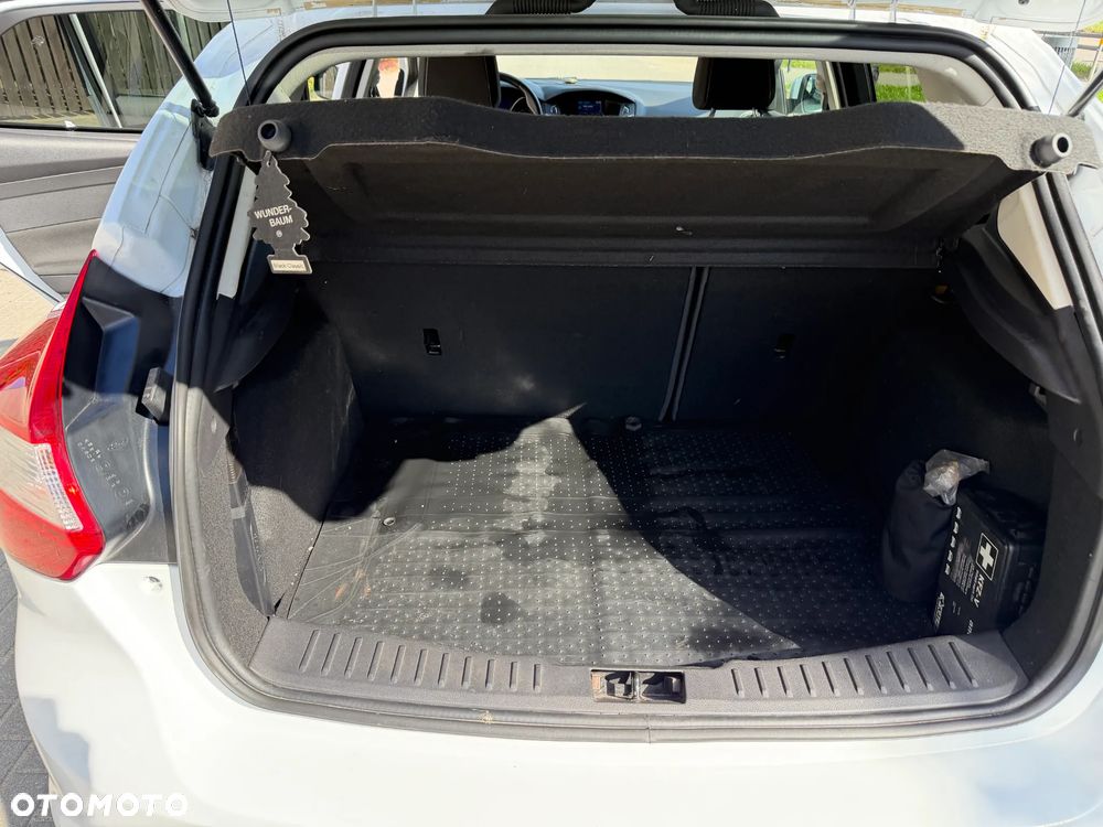 Ford Focus 1.6 EcoBoost Gold X (Trend) - 12