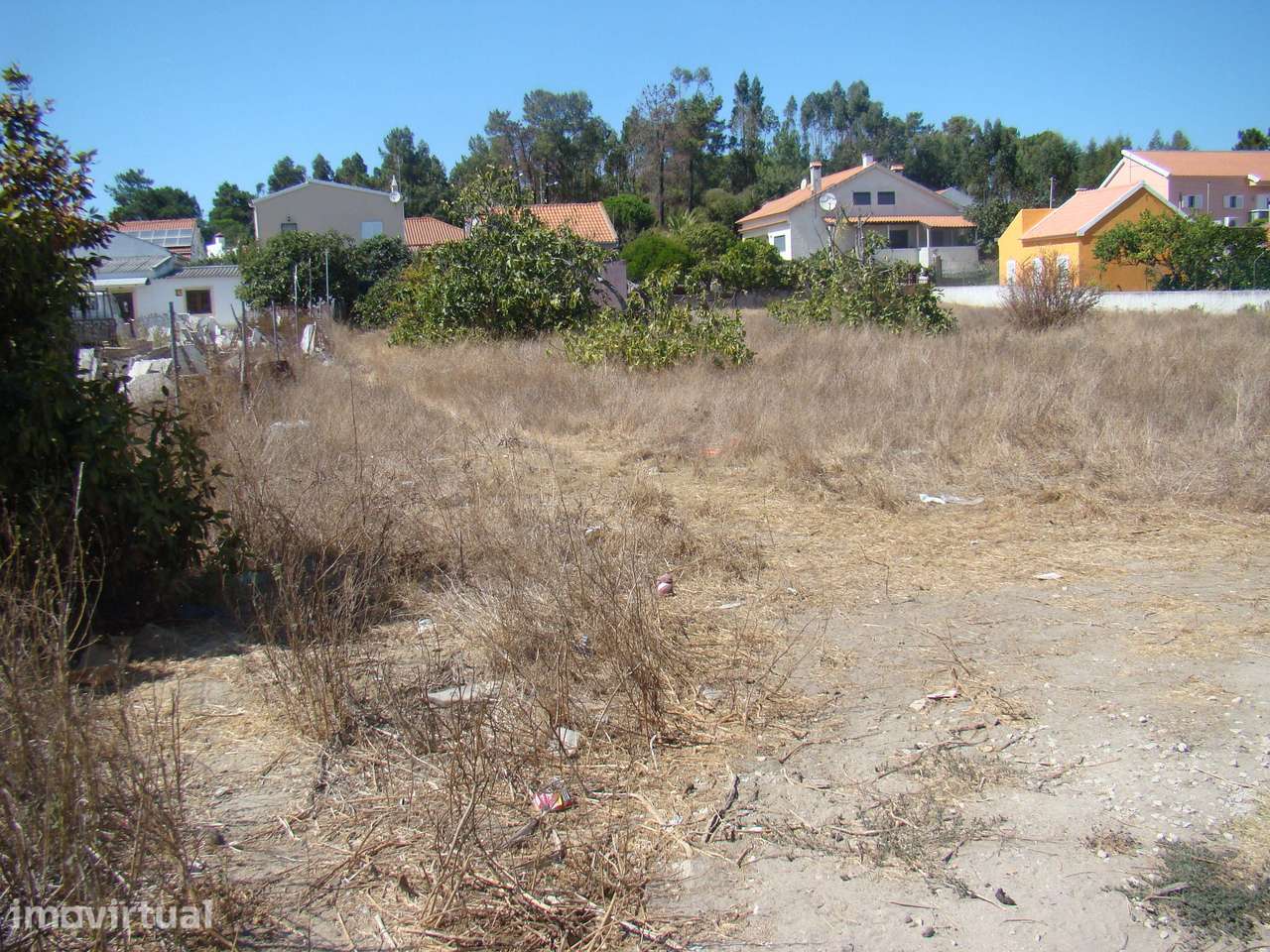 Terreno de 1842 m2, en Quinta do Anjo - Grande imagem: 2/11