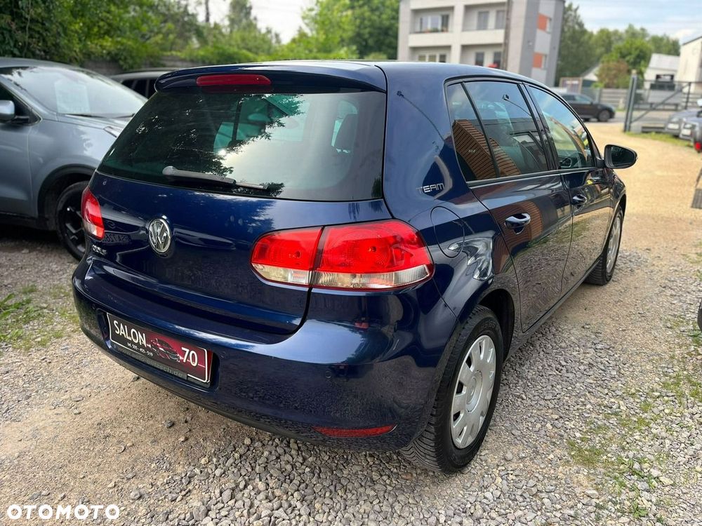 Volkswagen Golf - 5