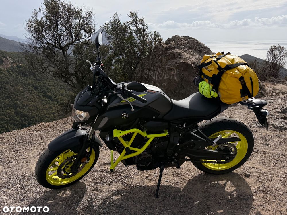 Yamaha MT - 1
