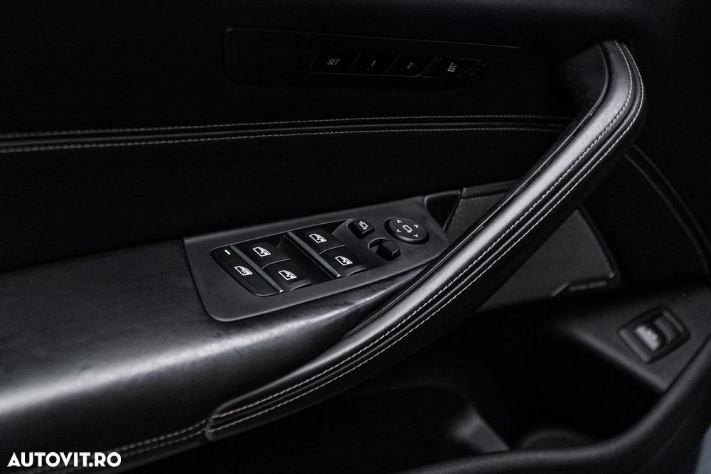 BMW Seria 5 530d xDrive Aut. - 30