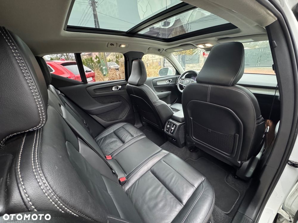 Volvo XC 40 B5 AWD Ultimate Bright - 13