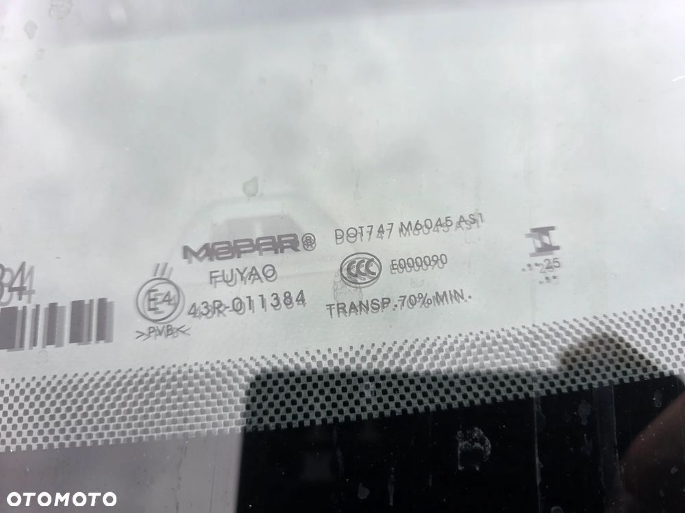 Peugeot E-5008 210 Allure - 39