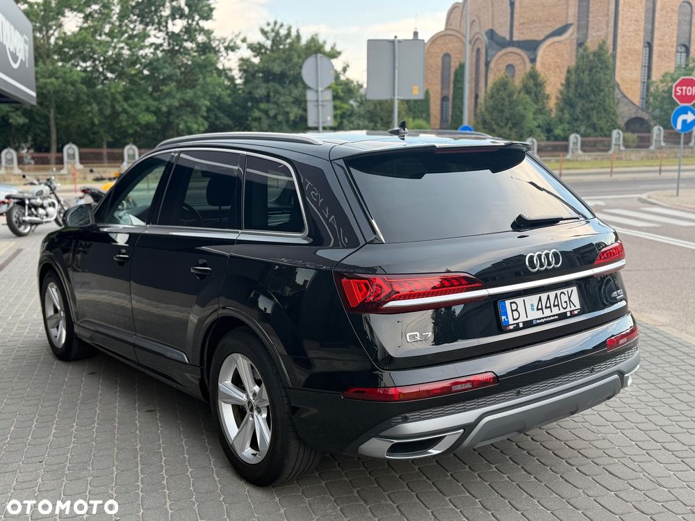 Audi Q7 - 7