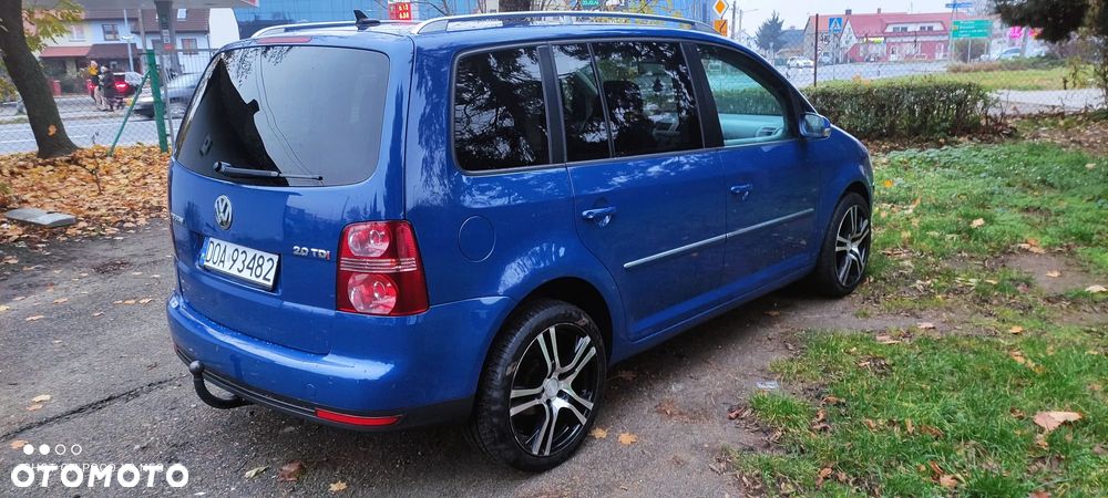 Volkswagen Touran 2.0 TDI DPF Highline DSG - 7