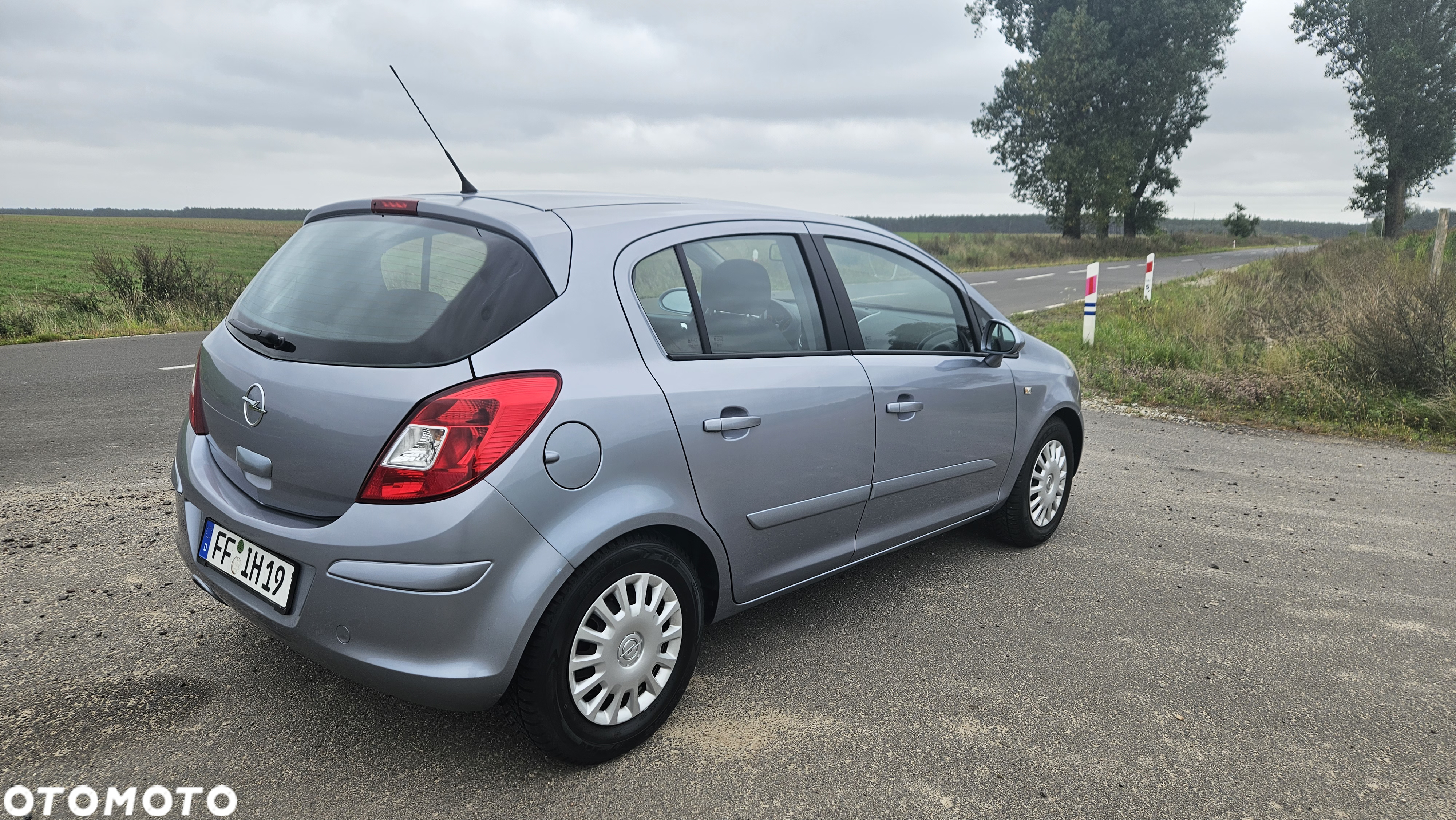Opel Corsa 1.2 16V Cool - 14