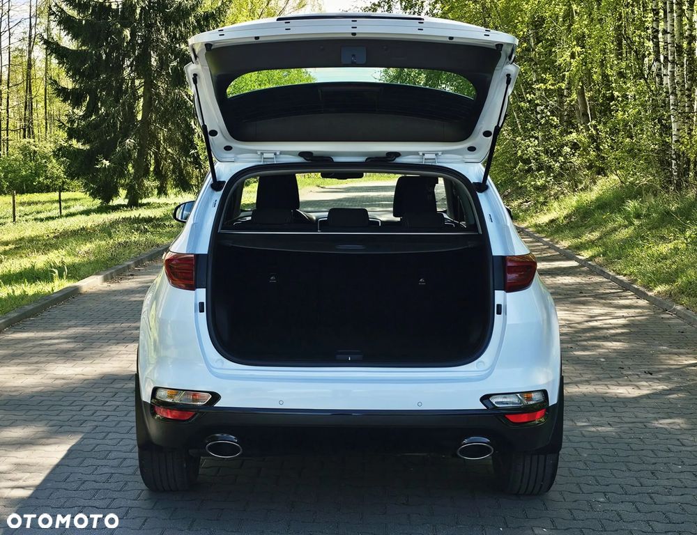 Kia Sportage 1.6 CRDI AWD Eco-Dynamics+ (48V M-H) DCT Black Edition - 24