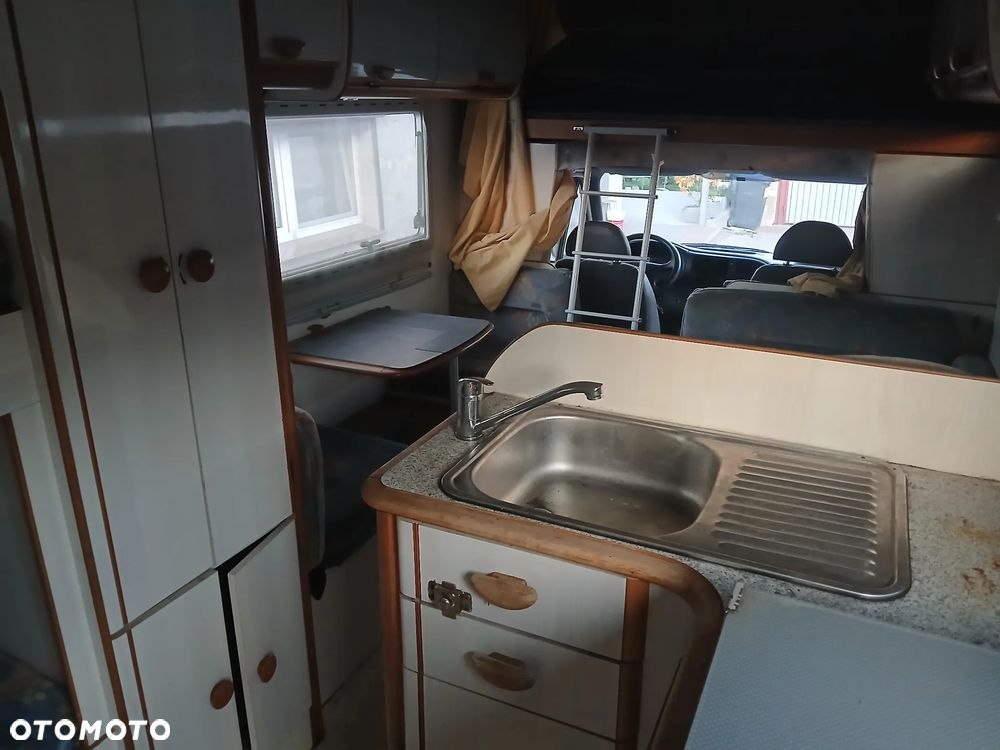 Ford Transit - 17