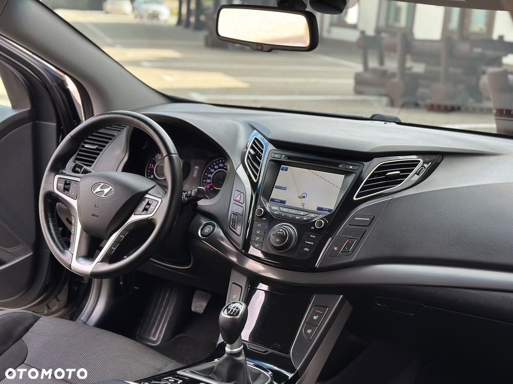 Hyundai i40 1.7 CRDi Premium - 24