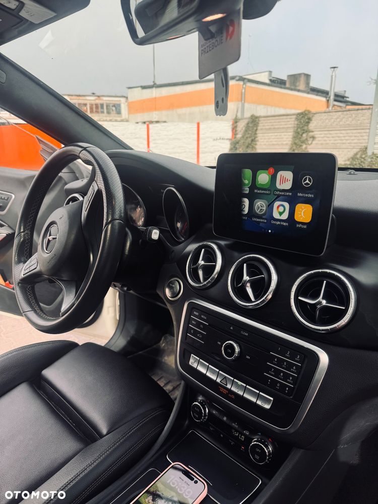 Mercedes-Benz CLA 250 4-Matic AMG Line - 7