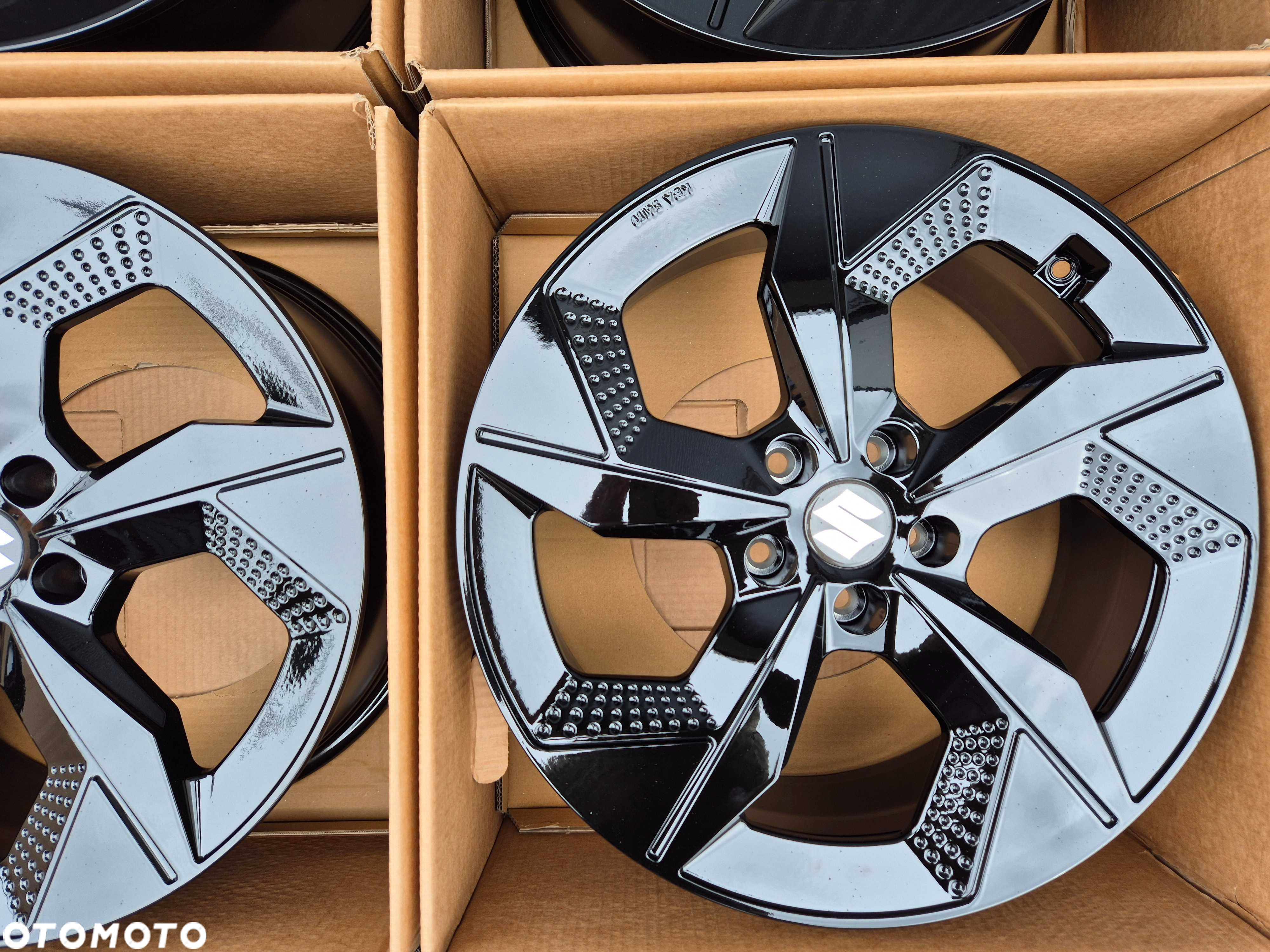 Felgi 19 SUZUKI Across S-Cross Grand Vitara Kizashi Swace 5x114,3 - 3