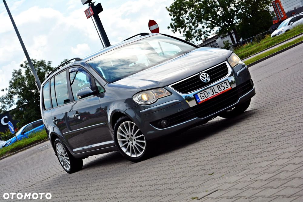 Volkswagen Touran 1.6 Basis - 3