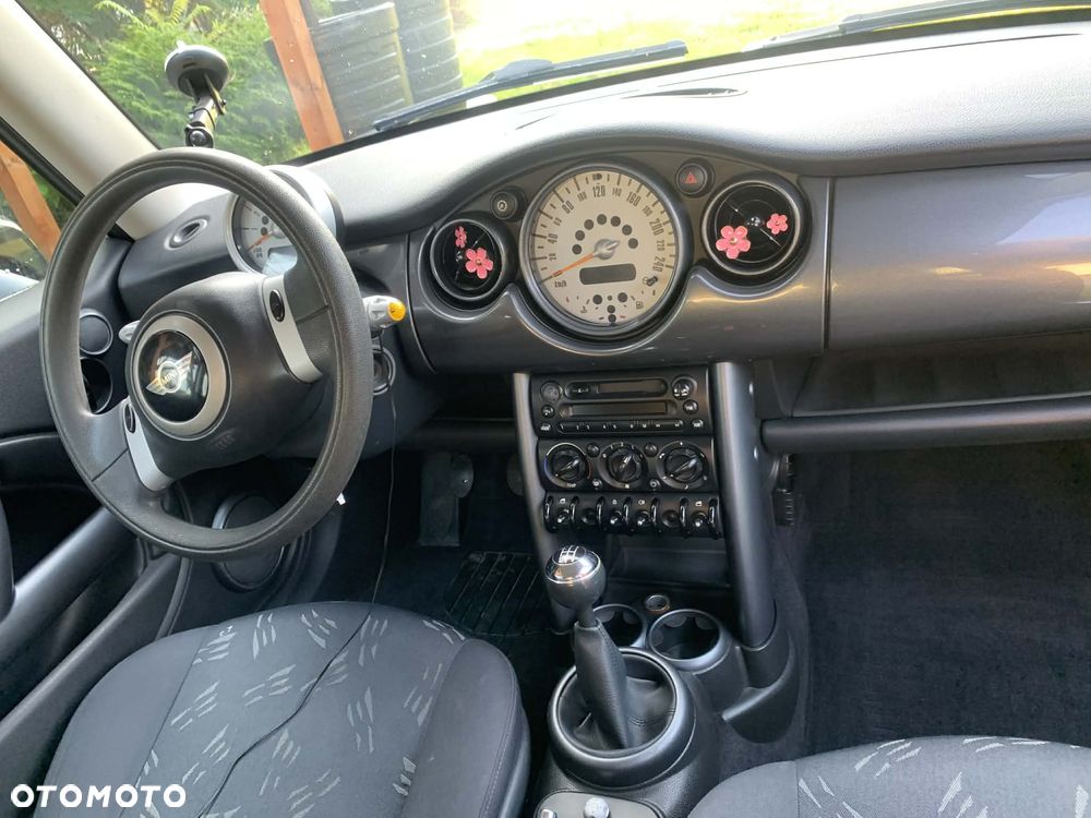MINI ONE Standard - 9