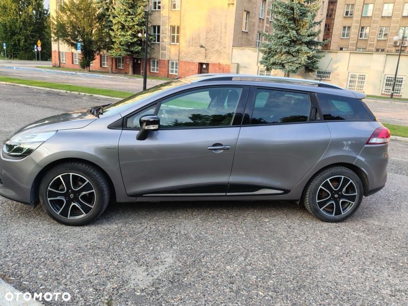 Renault Clio - 2