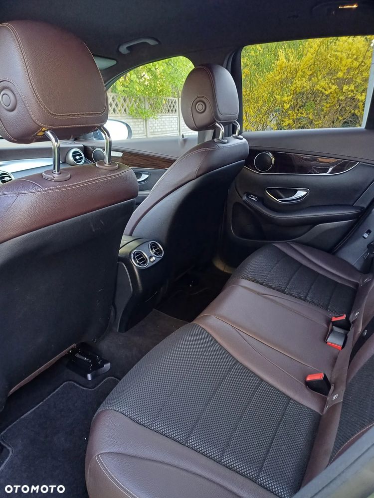 Mercedes-Benz GLC - 8