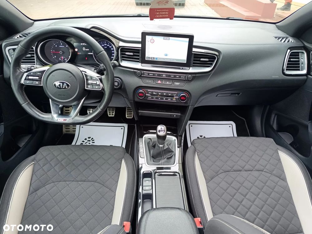 Kia ProCeed 1.6 CRDi GT Line - 26
