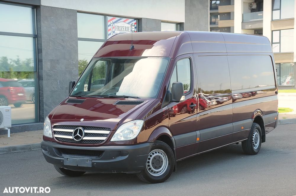 Mercedes-Benz Sprinter - 1