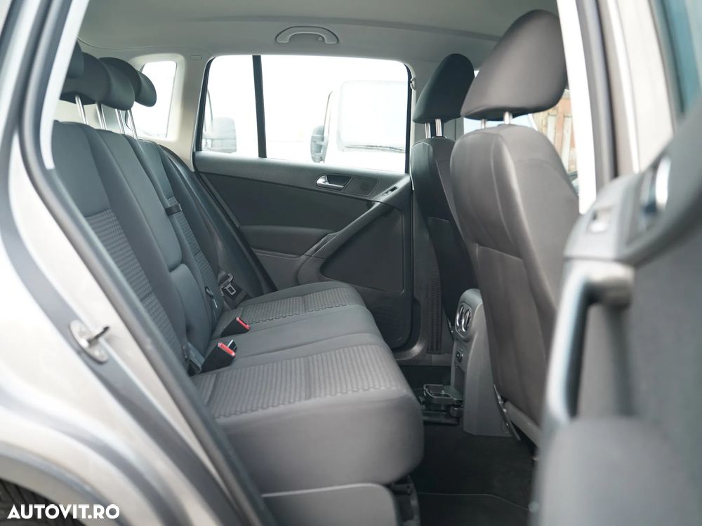 Volkswagen Tiguan - 8