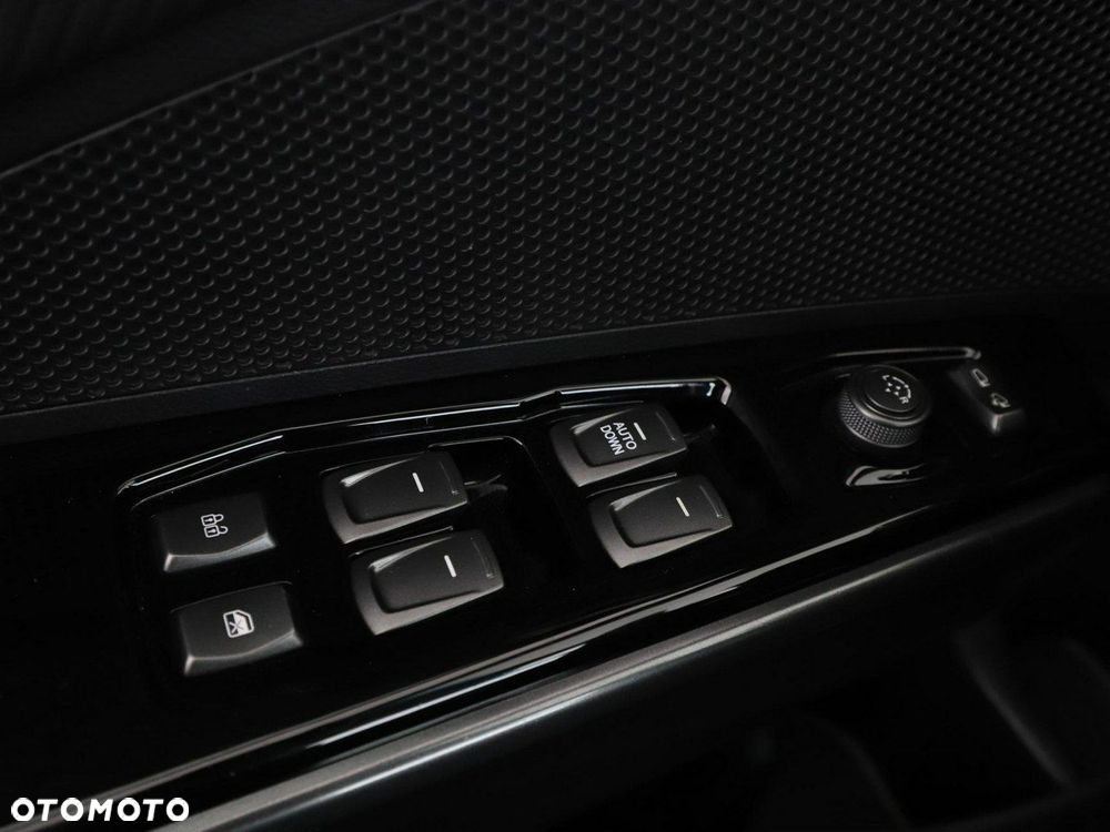SsangYong/KGM Tivoli Grand 1.5 T-GDi 2WD Amber - 35