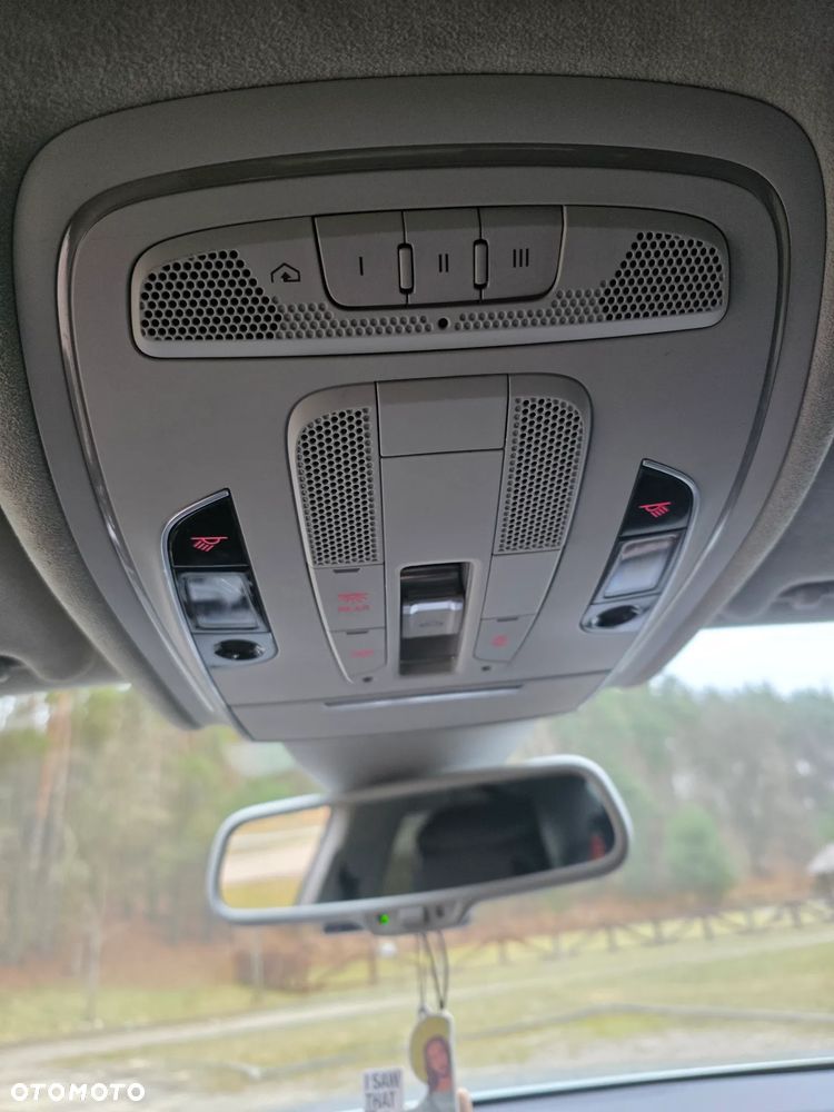 Audi A8 4.2 TDI Quattro - 19