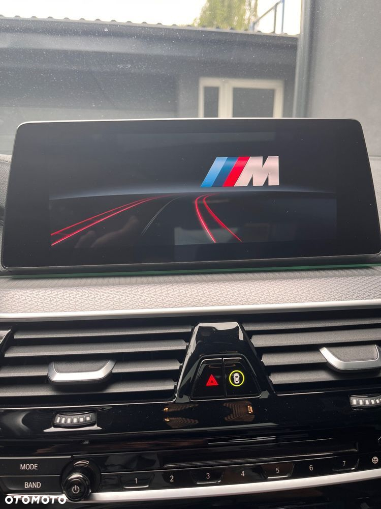 BMW Seria 5 530i xDrive M Sport sport - 36