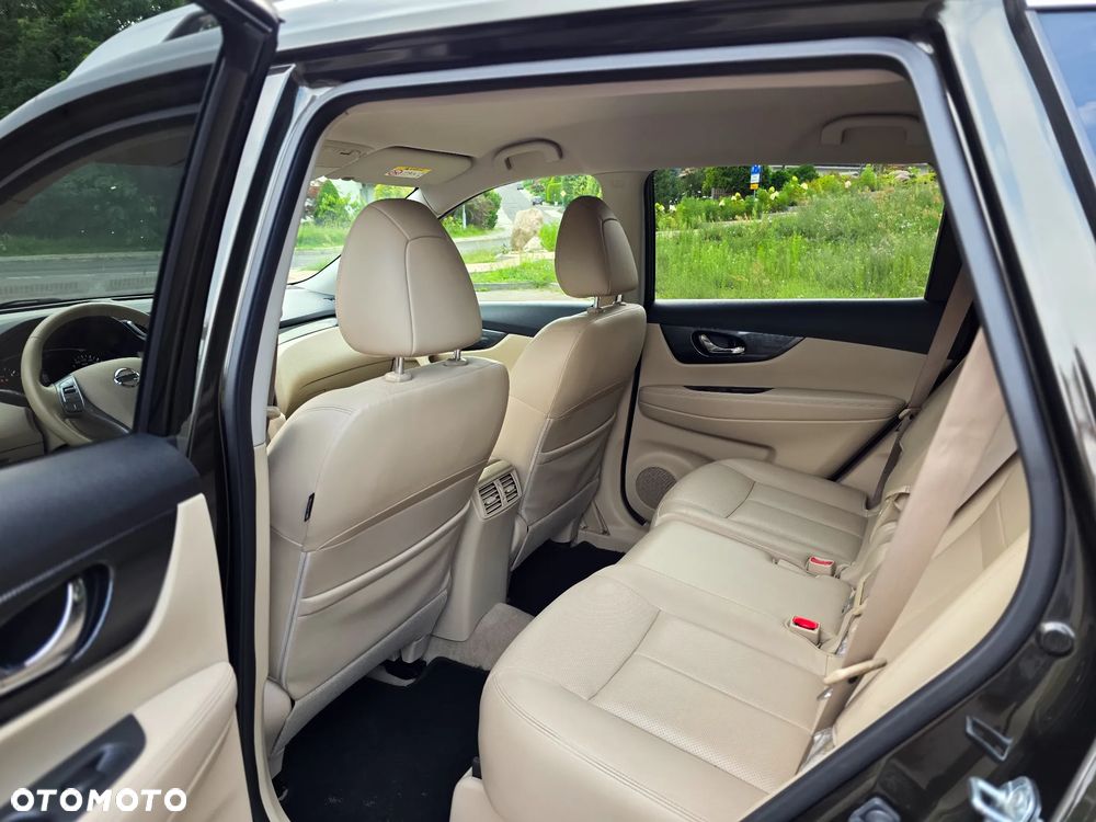 Nissan X-Trail 2.0 dCi ALL-MODE 4x4i Xtronic Tekna - 14