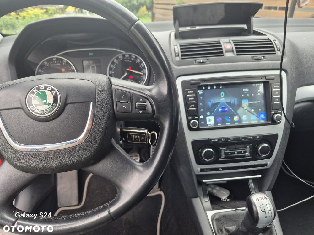 Skoda Octavia - 2