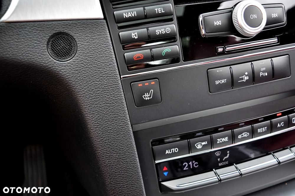 Mercedes-Benz Klasa E 350 CGI BlueEFFICIENCY 7G-TRONIC Avantgarde - 33