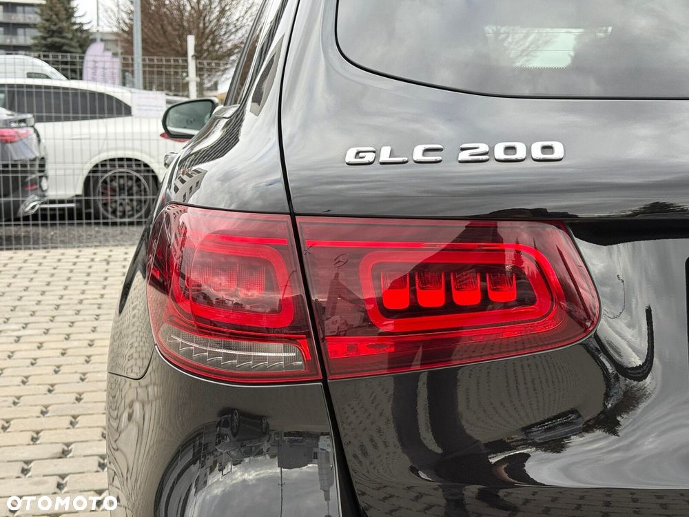 Mercedes-Benz GLC 200 4-Matic - 12