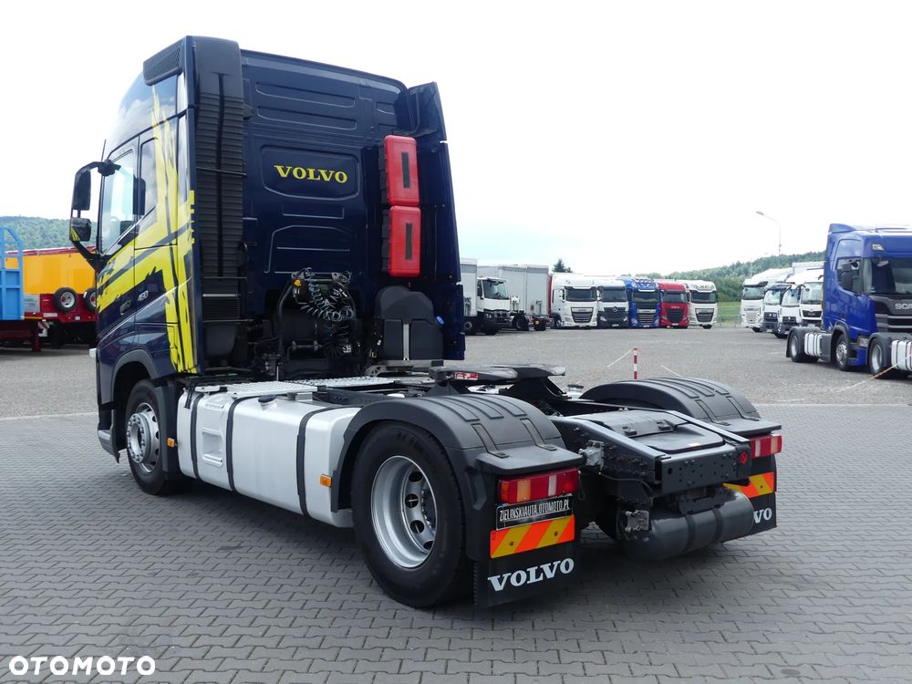 Volvo FH4 460 / EURO 6 / AUTOMAT / PEŁNY ADR / KLIMATYZACJA POSTOJOWA / - 8
