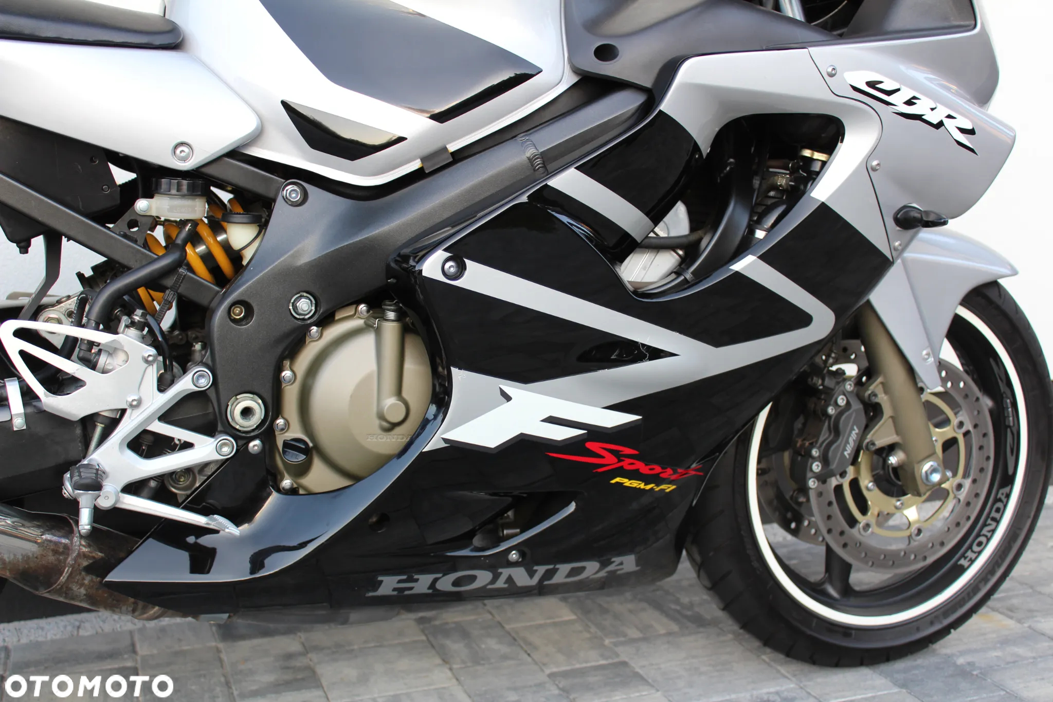 Honda CBR - 14