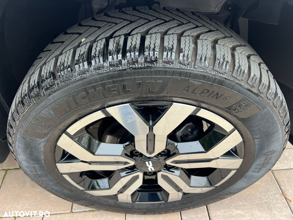 Dacia Duster 1.6 SCe Prestige jante 17" - 24