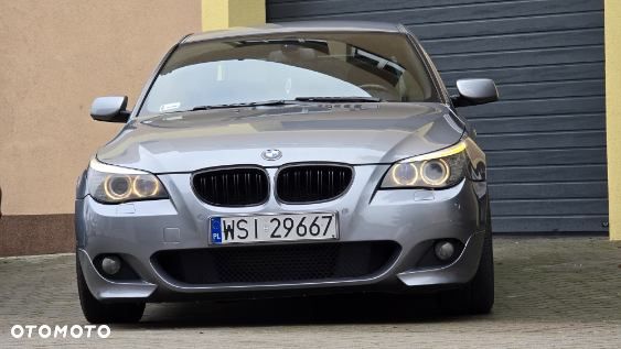 BMW Seria 5 520d - 2