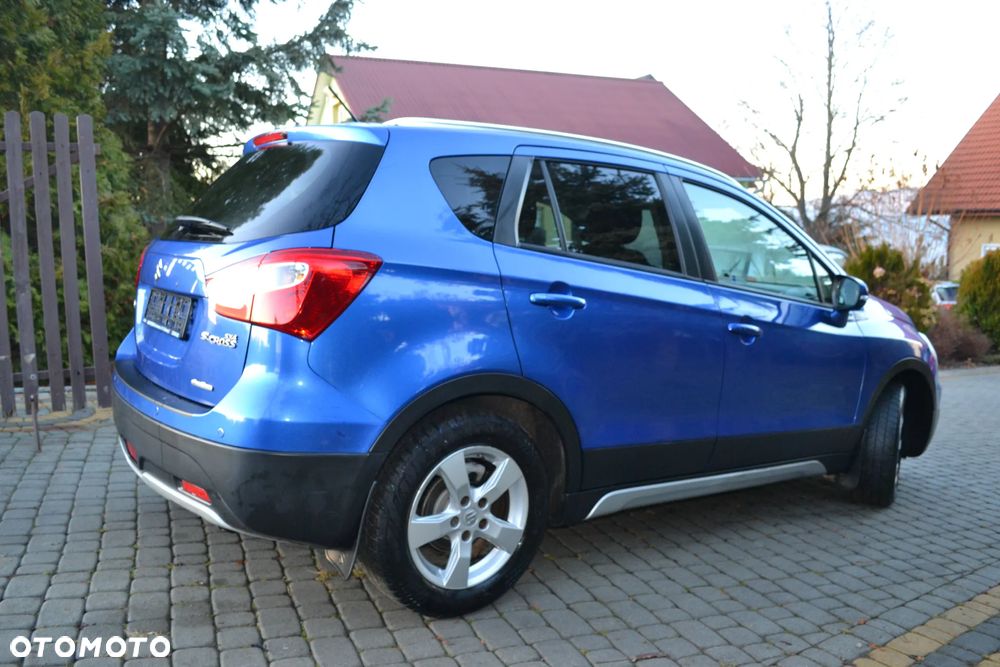 Suzuki SX4 S-Cross 1.6 VVT 4x4 Comfort - 3