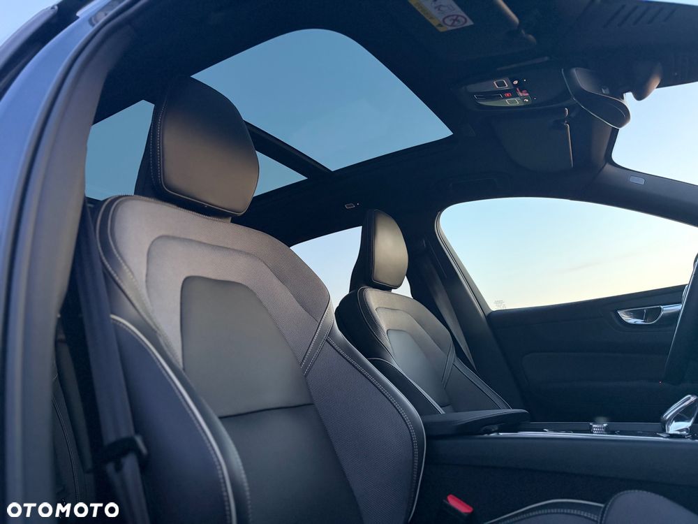 Volvo XC 60 - 38