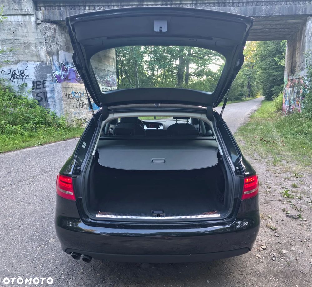 Audi A4 Avant - 10