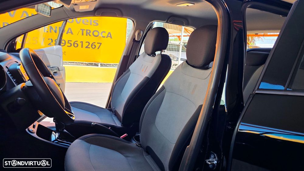 Renault Captur 1.2 TCe Exclusive EDC - 16